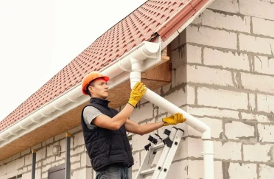 Pose et remplacement de gouttières à Vieux-Viel